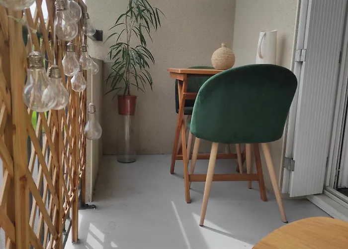 Apt Calme, Proche Hopital, Centre Ville